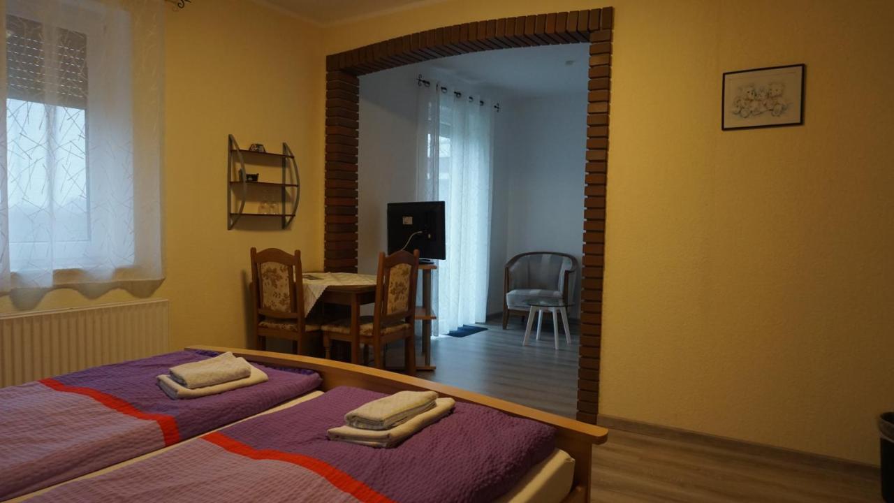 Logia Hotel Garni Neuharlingersiel Exterior photo