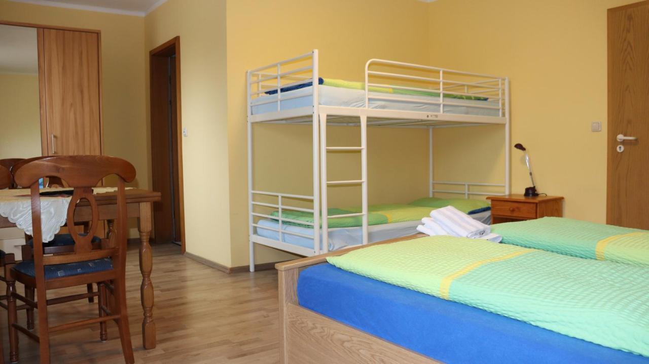 Logia Hotel Garni Neuharlingersiel Exterior photo